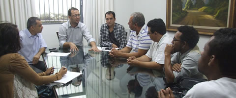 Foto:</p>...</div>

 

 

<div class=